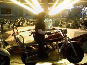 SEDDIE B`S SON....KK GETTING READY...