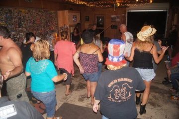 ALL PHOTOS WITHIN ARE COURTESY OF MIKE BRITT UNLESS PICS ARE TITLED OTHERWISE !