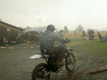 small engine race over 6 hours