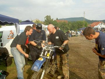 small engine race over 6 hours